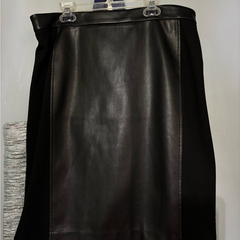 Ann Taylor Black Pencil Skirt
